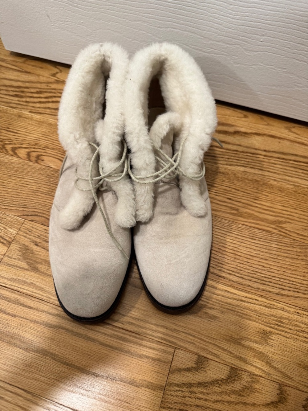 Manolo Blahnik shearling boots , 41